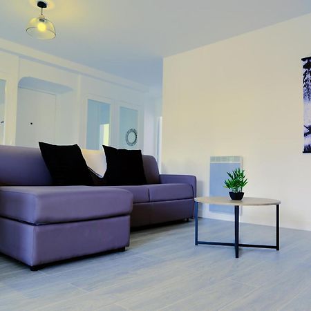 Ferienwohnung Calypso- Grand T3 70 M2 - Arrivee Autonome - Parking Prive Gratuit Melun Exterior foto