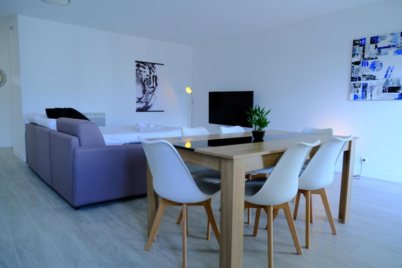 Ferienwohnung Calypso- Grand T3 70 M2 - Arrivee Autonome - Parking Prive Gratuit Melun Exterior foto